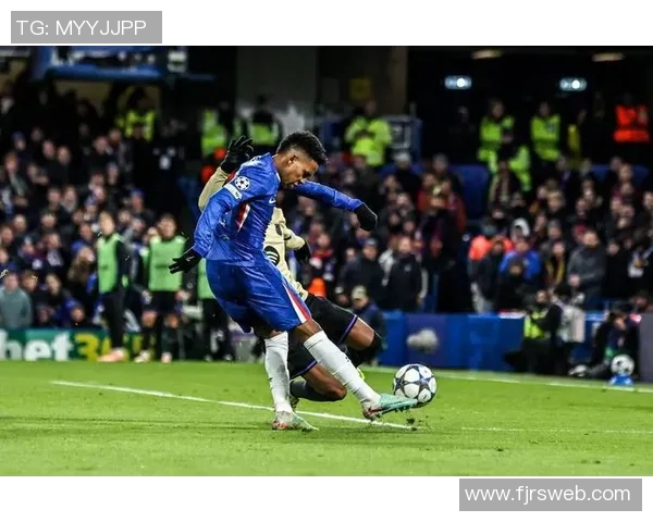 纽卡斯尔主场迎战切尔西双方争夺英超关键三分之战